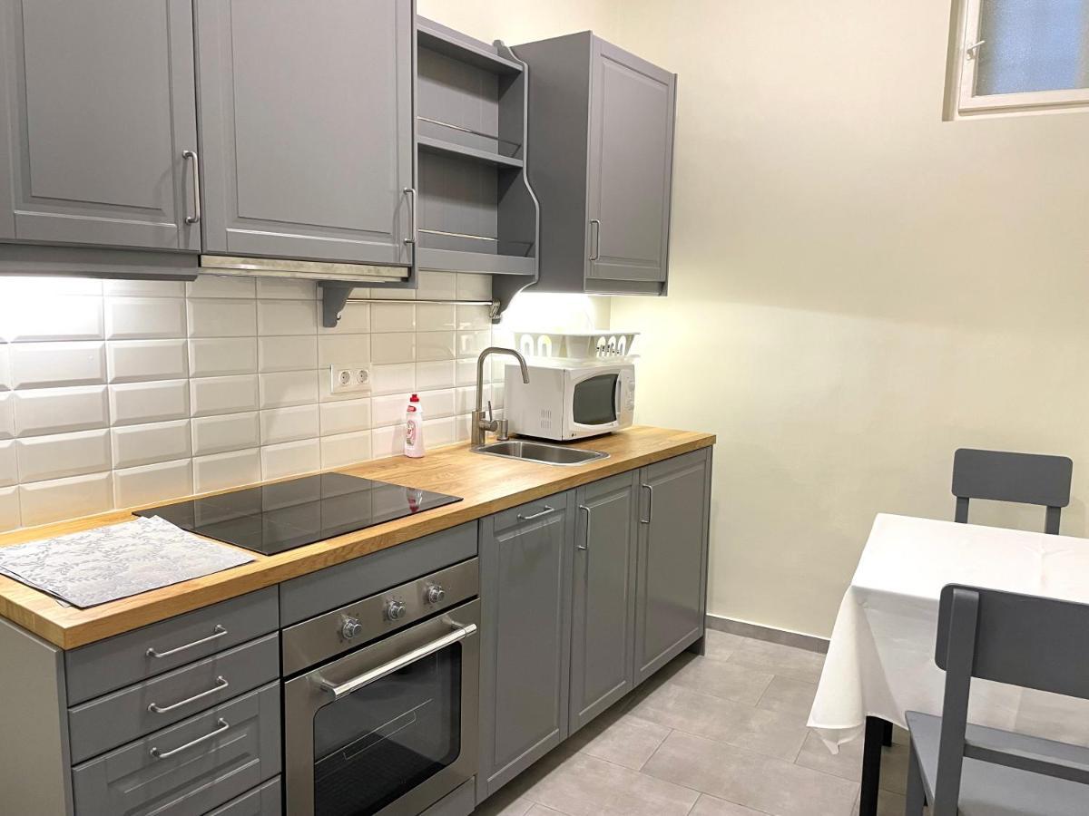 Fullmoon Apartments 2 세게드 외부 사진